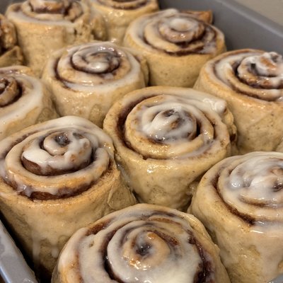 Cinnamon Roll (4 pack)