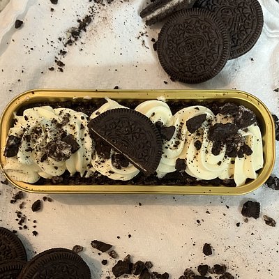 Oreo Cookie And Cream Mini Cake 