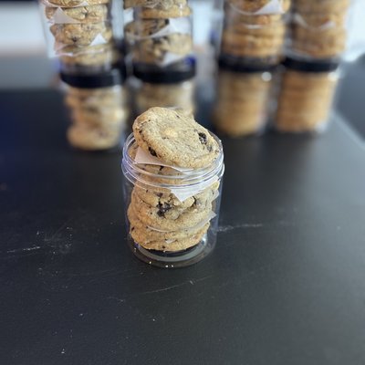 COOKIE STASH (Cookie Jars)