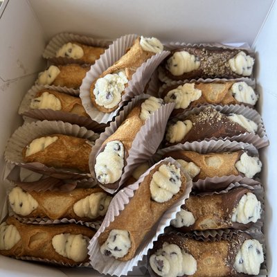 Cannoli 