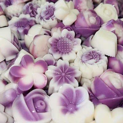 Purple Coconut Jelly Flowers - Small Tray 