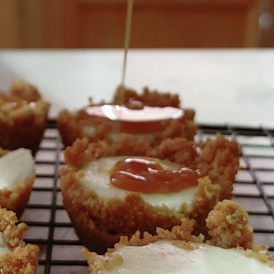 Mini Cheesecake Bites Caramel Topping