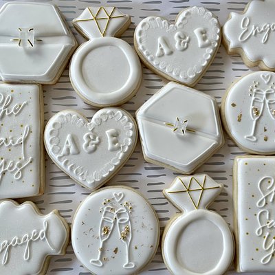 Engagement Decorated Cookies / Per DZ