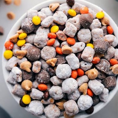 Peanut Butter Reese’s Puppy Chow