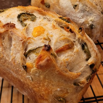 Jalapeno Cheddar Sourdough 