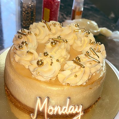 Sweetly Crafted Cheesecakes (8 Inch)