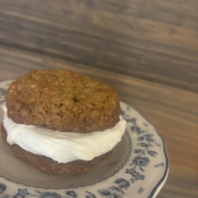 Oatmeal Cream Pie