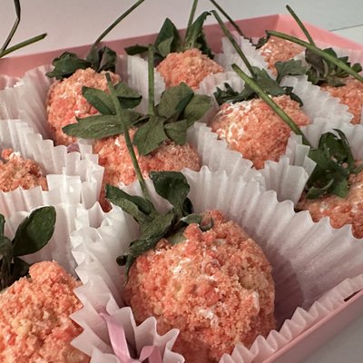 Strawberry Shortcake Crunchies