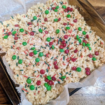 Christmas Rice Krispie Treats 