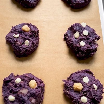 Ube Macadamia Nut Cookies
