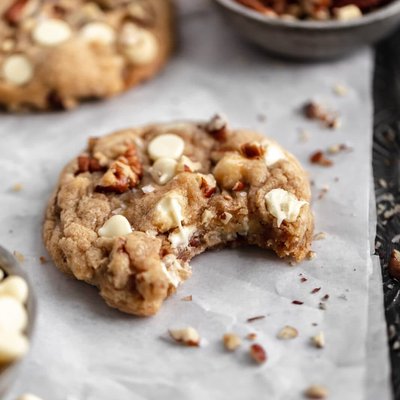 White Chocolate Caramel Pecan
