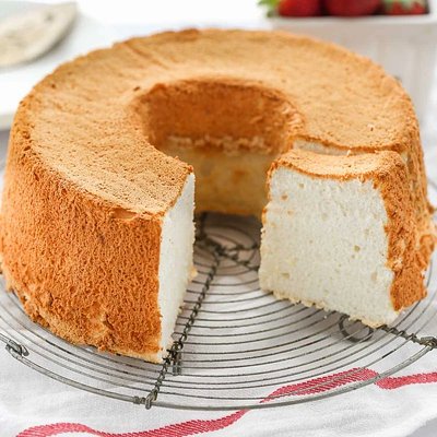 Angel Food Cake 