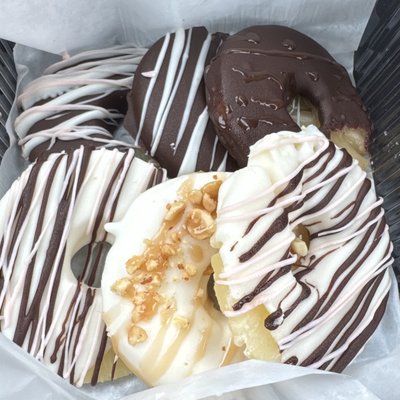 Chocolate Covered Pineapples 