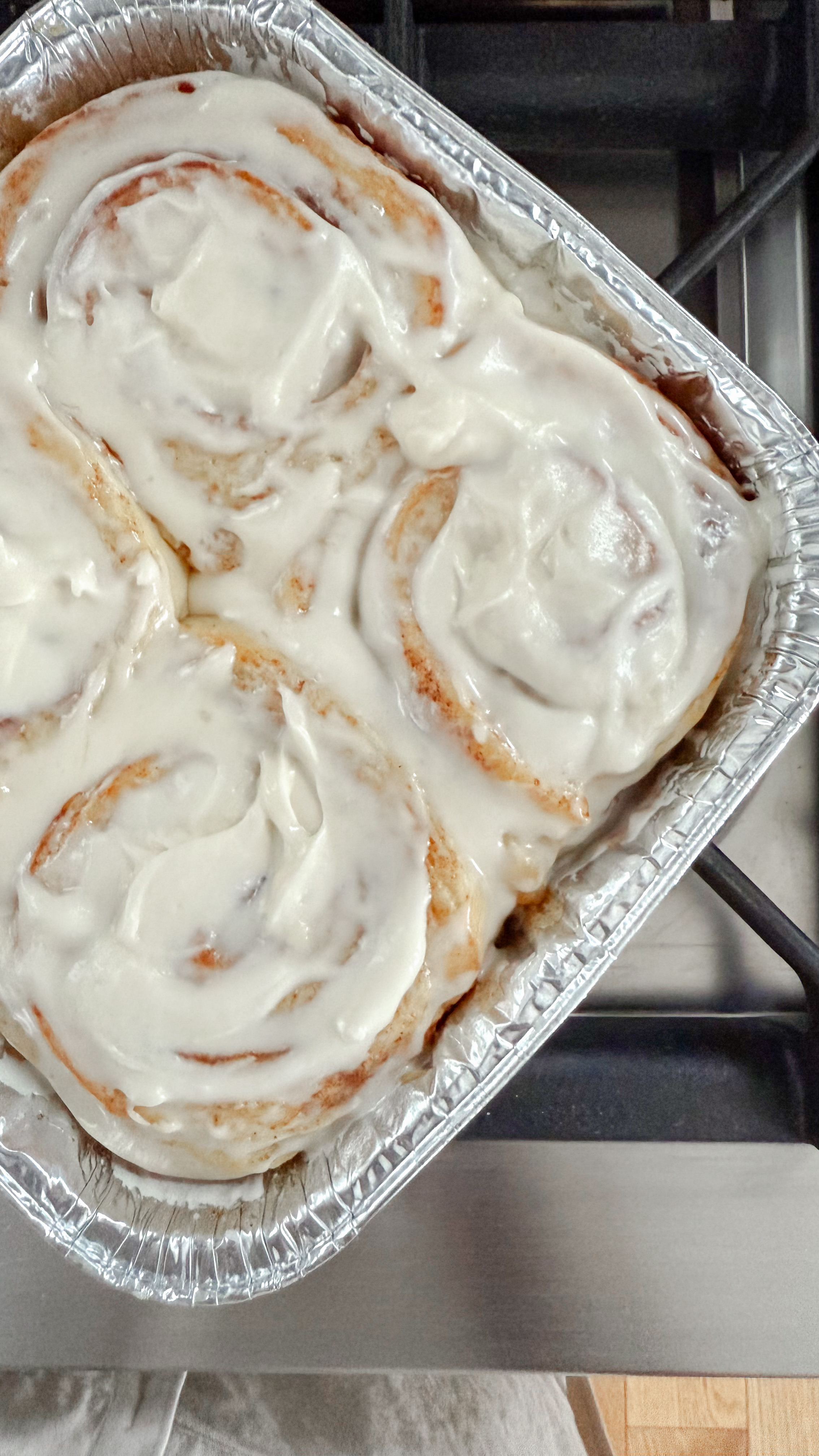 Classic Cinnamon Rolls - Pack Of 4 