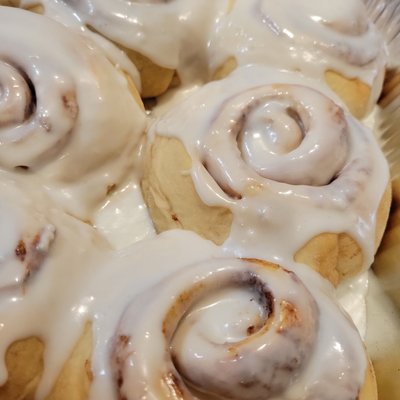 Cinnamon Rolls 