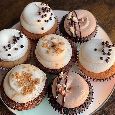 Full Dozen Cupcake Flight - 3 Flavors
