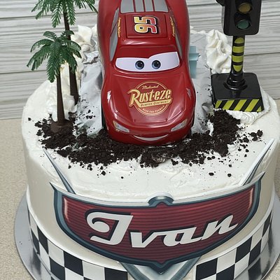 8in Birthday Cakes