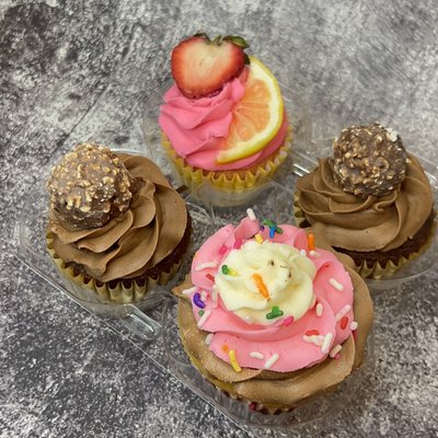 Mixed Cupcake Box (4 Count)
