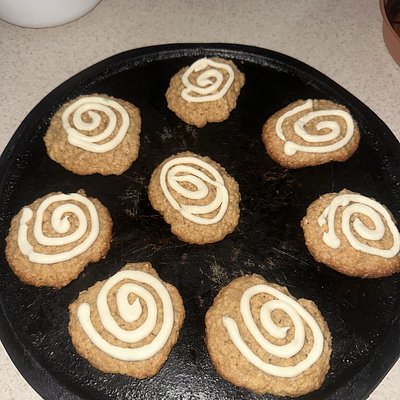 Oatmeal Cheesecake Swirls 🍪