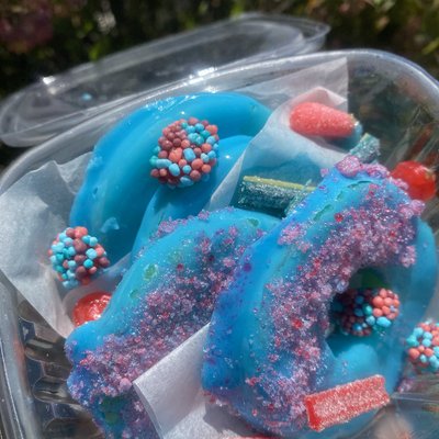  Sour Blue Pineapples 