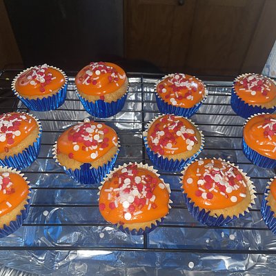 Peach 🍑 🥃🧁
