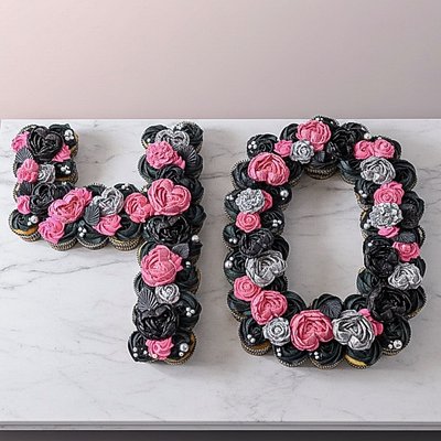 Pull apart Cupcake Cake