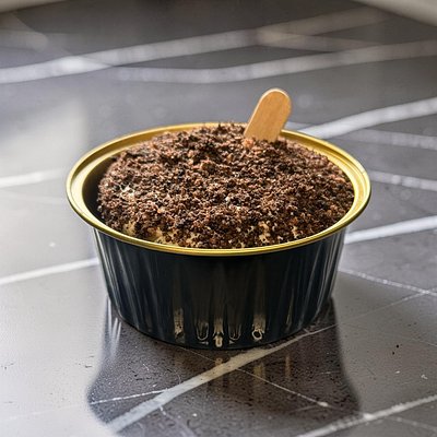 Chocolate Éclair Cupcake 