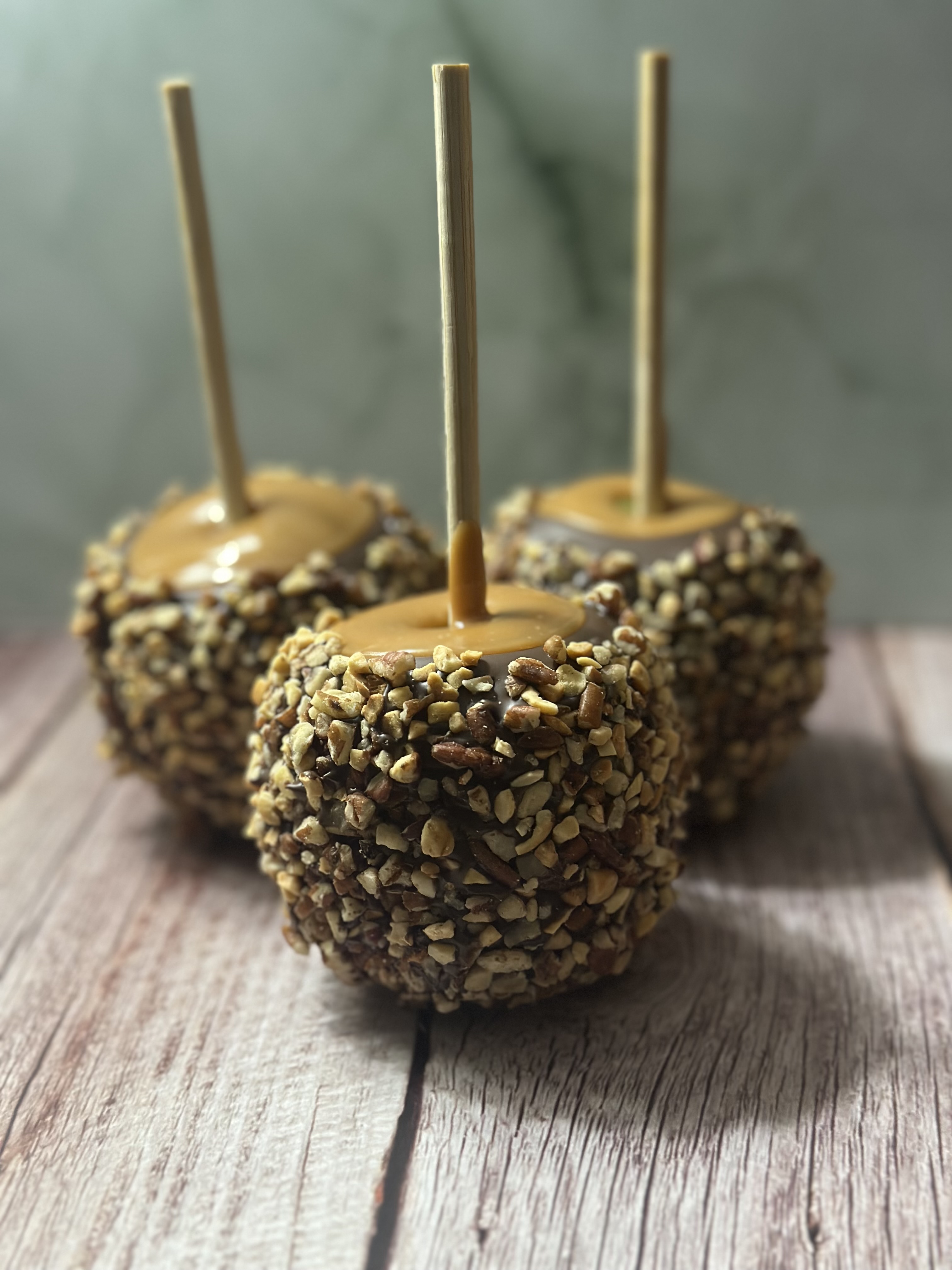 Caramel apple