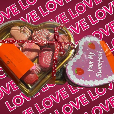 Valentine’s Day French Macarons 