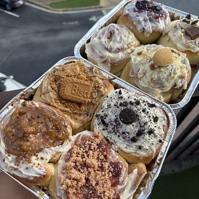 4 Pack Cinnamon Rolls
