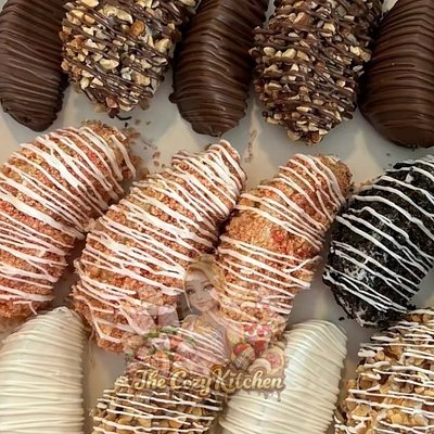 Chocolate Dipped Apple Slides 
