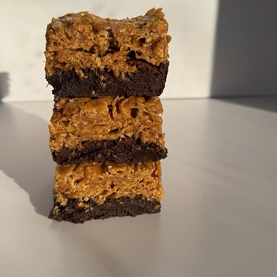 Caramel Cornflake Brownies