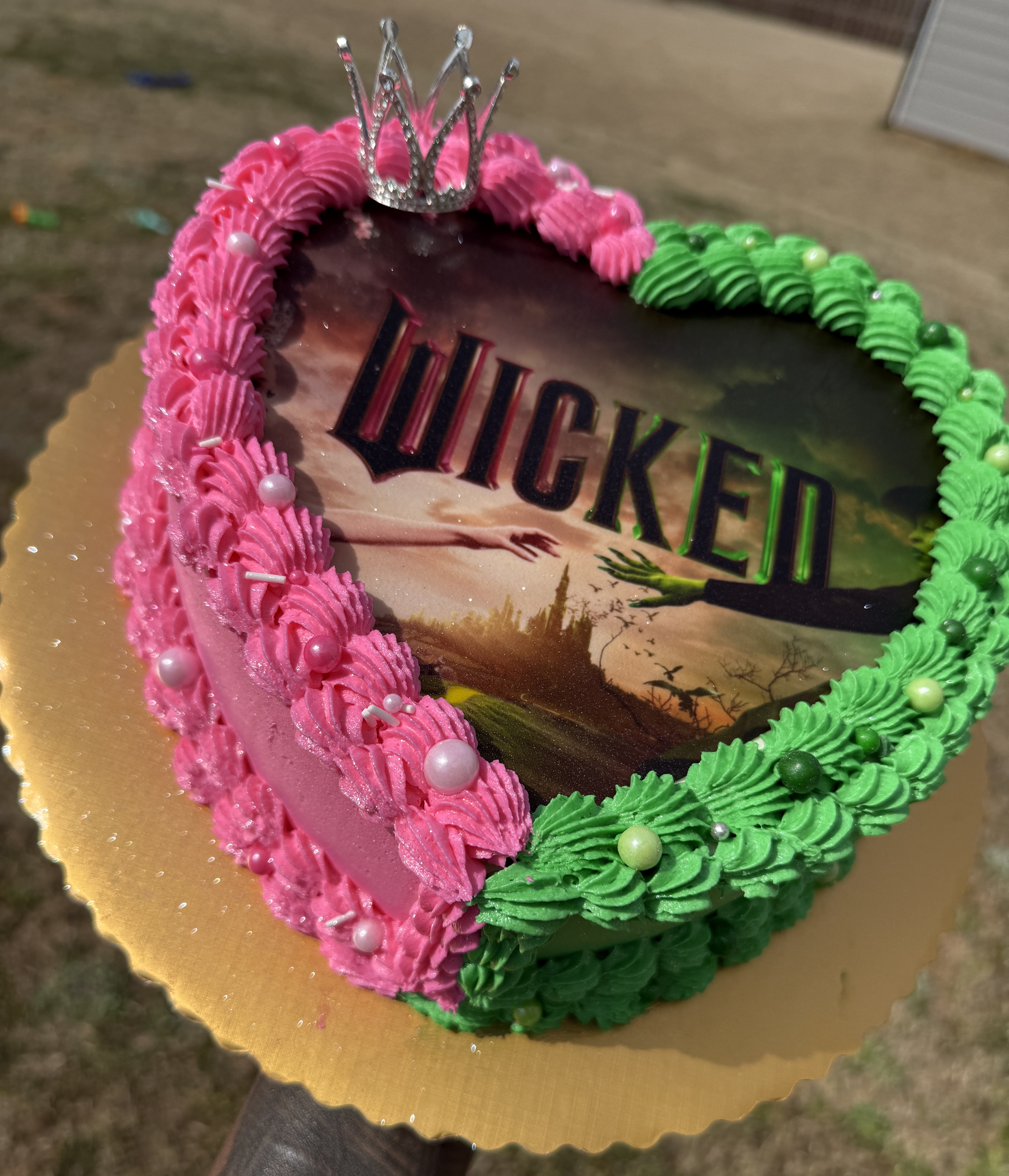 8 Inch Heart Cake