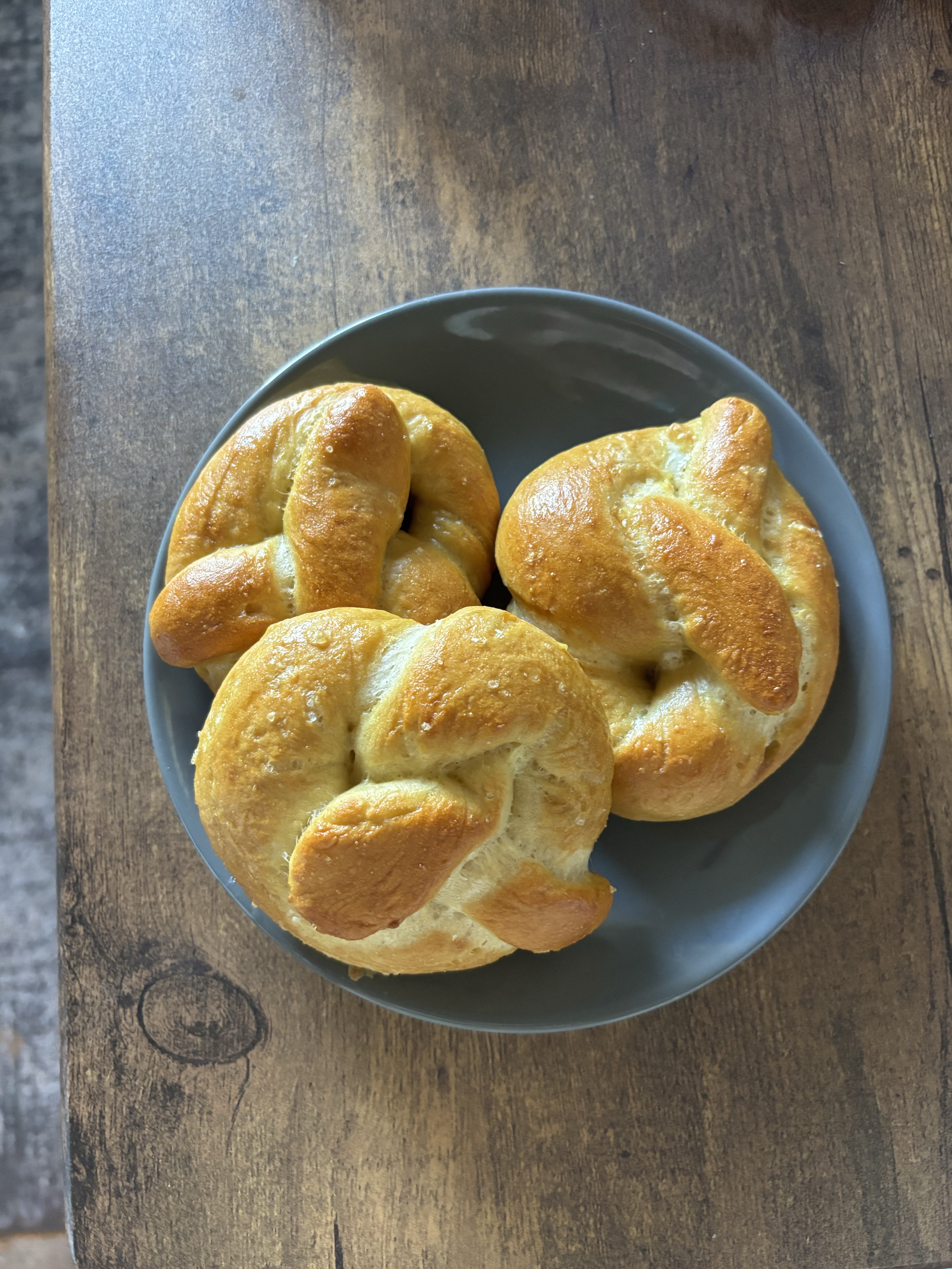 Sourdough Soft Pretzels 