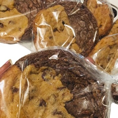 WHITE MIKE CHOC CHIP COOKIE BROWNIE ( 1 dz )