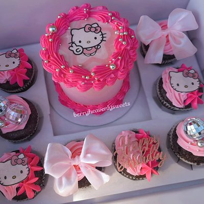 Bento Box- W/ Cupcakes