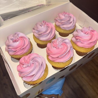 Basic Cupcakes🫶🏾