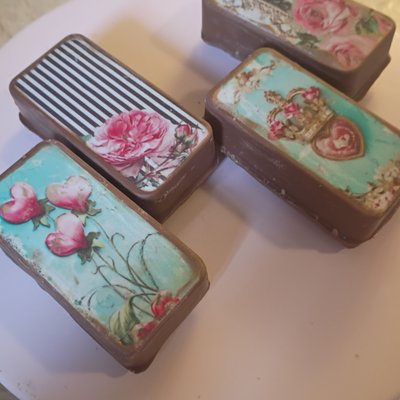 Gourmet Dipped Nutter Butters (Medium)