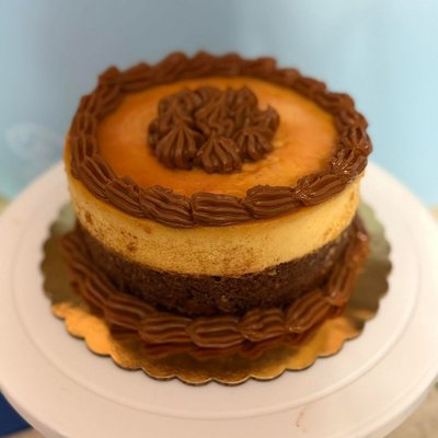 Medium Flancocho/Chocoflan/Fresaflan