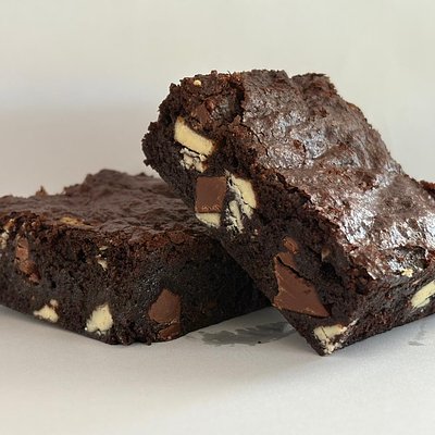 Triple chocolate chunk Brownie