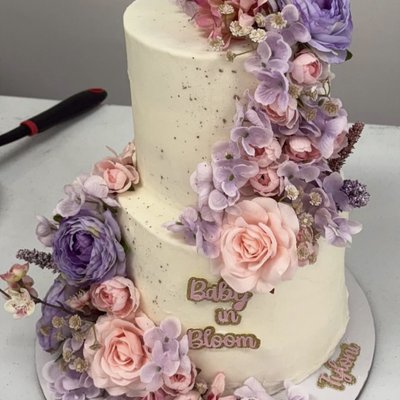 Two Tier & 2 Dzn Cupcakes (buttercream Only)