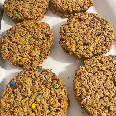 Monster Cookies