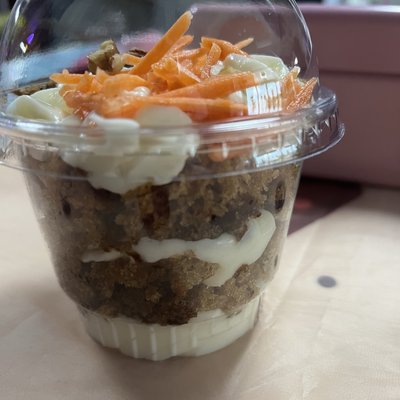 Momma T’s Carrot Cake Cups