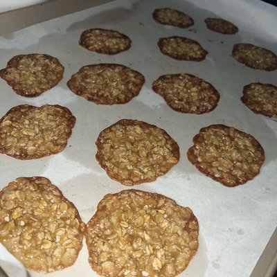 Oatmeal Lace Cookies