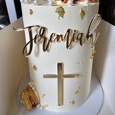 5"×3 Layer Celebration Cake (S.M Buttercream)