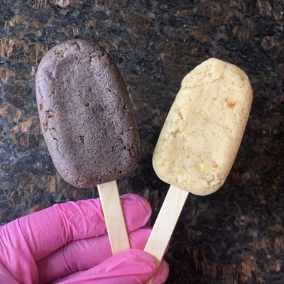 Dozen- Cakesicles