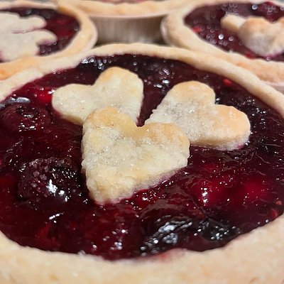 Triple Berry 9” Pie
