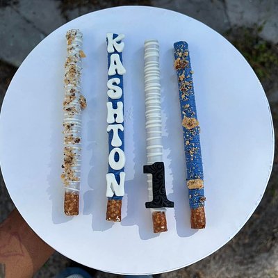 Pretzel Rods