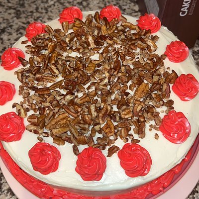Red Velvet W/Nuts