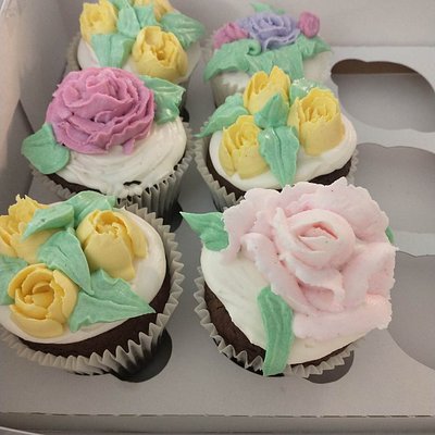 1/2 Dozen Cupcakes 